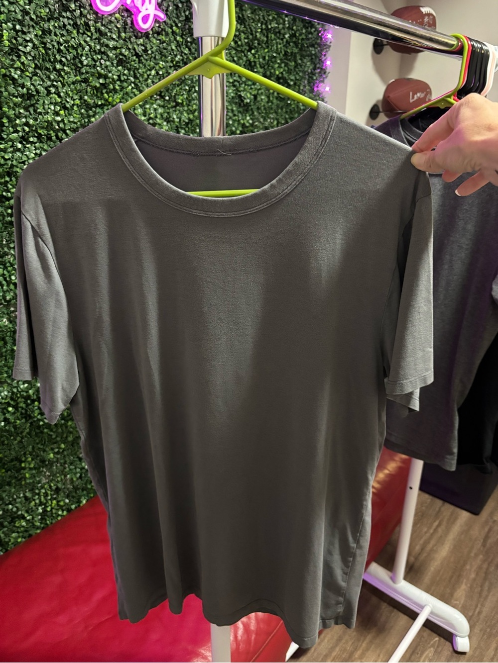 Men's Crew Neck T-Shirt - Charcoal Gray